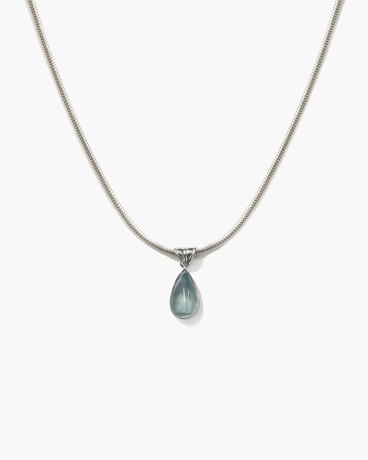 Collier goutte d'eau en or : pendentif double chaîne en acier inoxydable - France Collier goutte d'eau en or : pendentif double chaîne en acier inoxydable - France