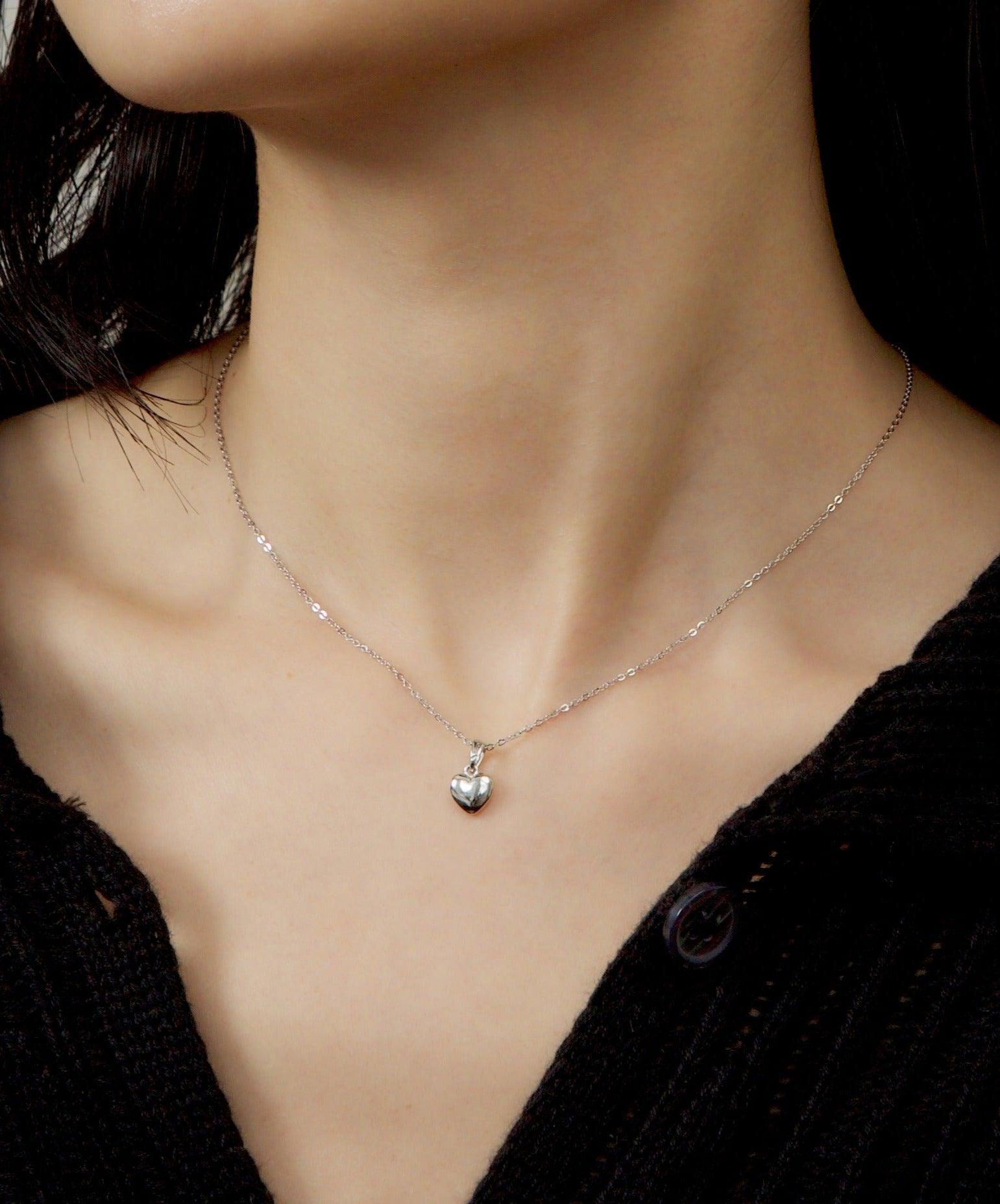 Audrey Heart Necklace in Silver - En Route Jewelry