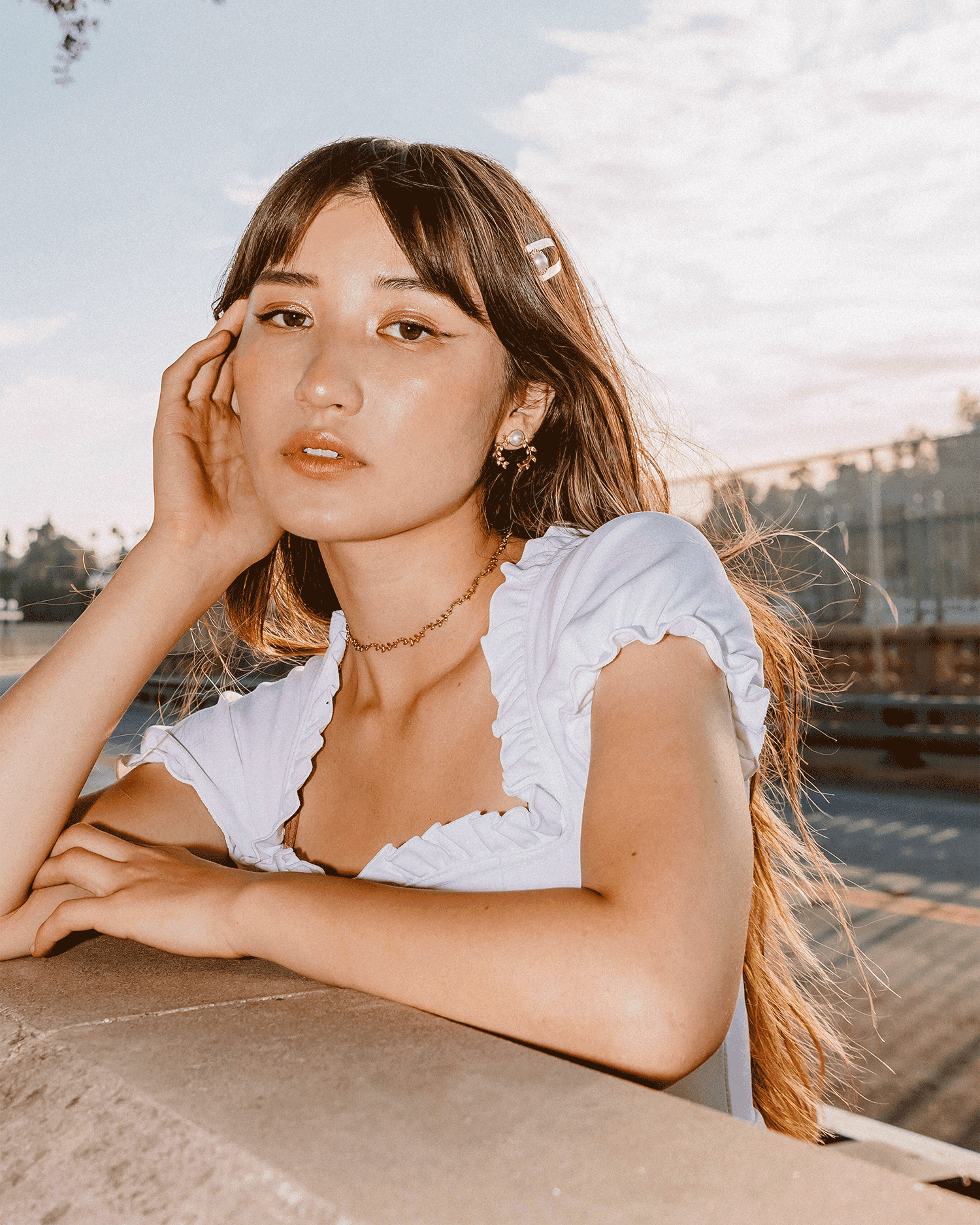 Leaf choker necklace clearance